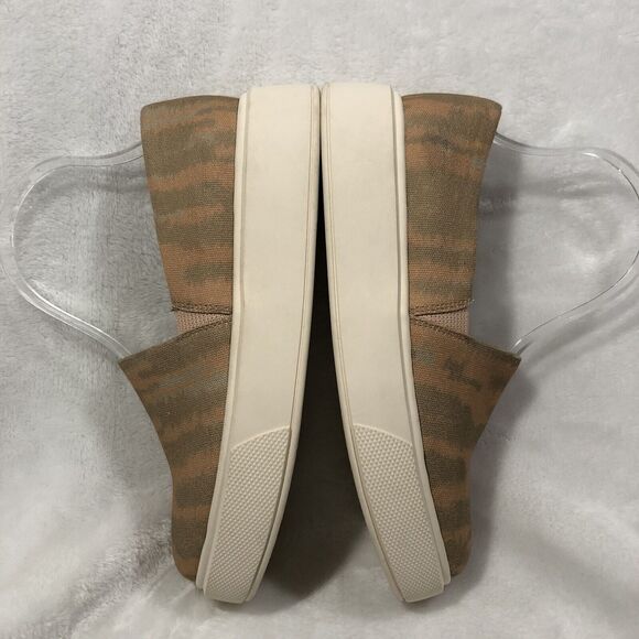 Vince Camuto Abbinna Canvas Platform Sneaker Shoes Muted Beige Tie Dye Size 8 M - Picture 9 of 12